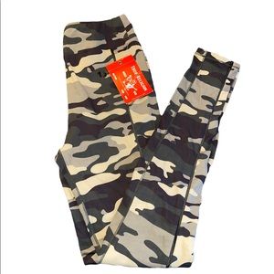 NWT True Religion Camo leggings